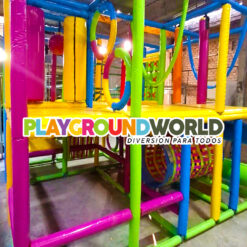 Alternative view of LABERINTO MODELO POLLERIA